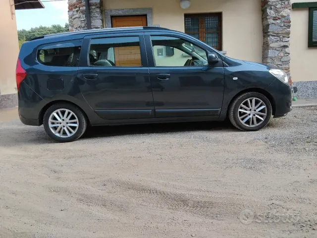Dacia Lodgy