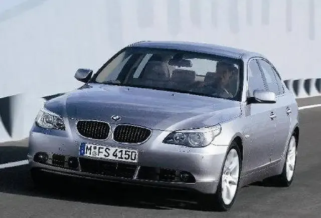 BMW 530