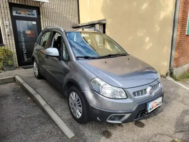 Fiat Sedici