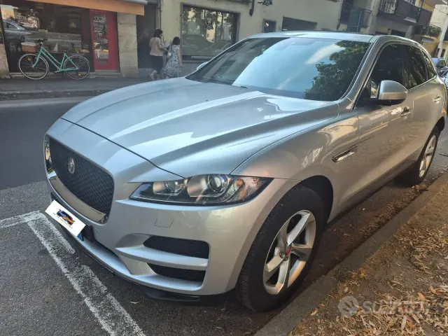 Jaguar F-Pace (X761)