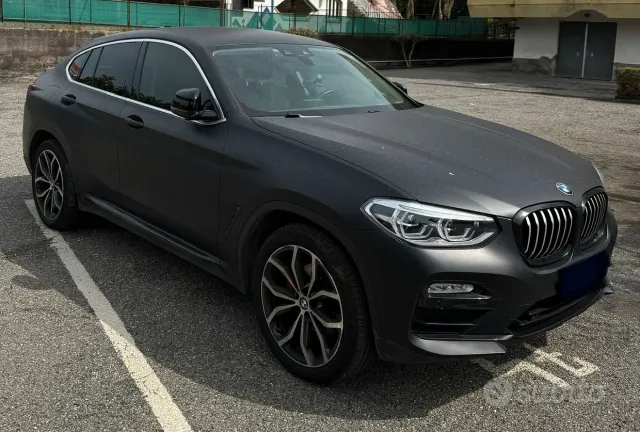 BMW X4 (G02/F98)