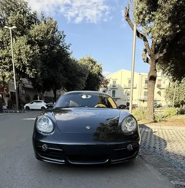 Porsche Cayman