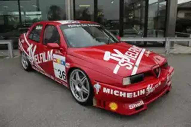 Alfa Romeo 155