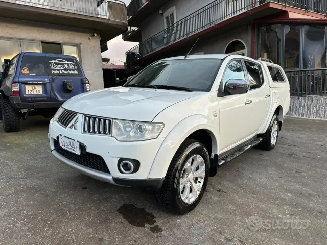 Mitsubishi L200 (2006-2015)
