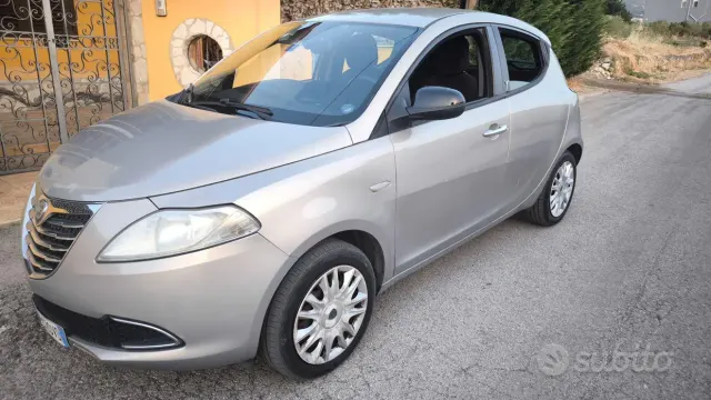 Lancia Ypsilon 2ª serie
