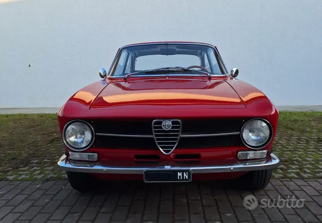 Alfa Romeo GT