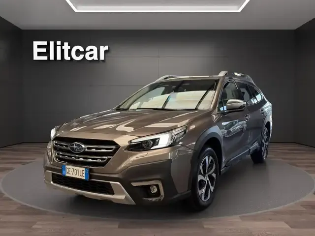 Subaru OUTBACK