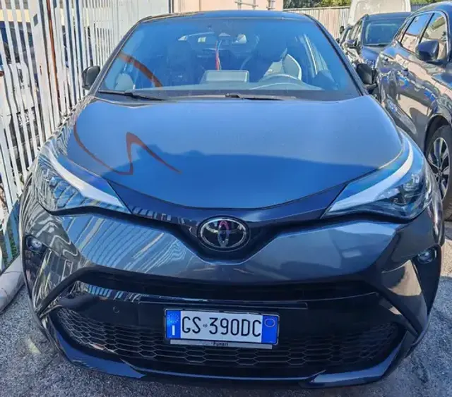 Toyota C-HR+