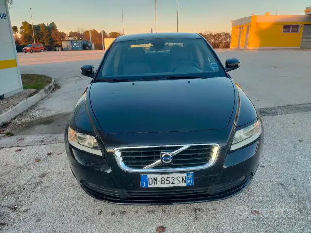 Volvo S40 (2003-2012)