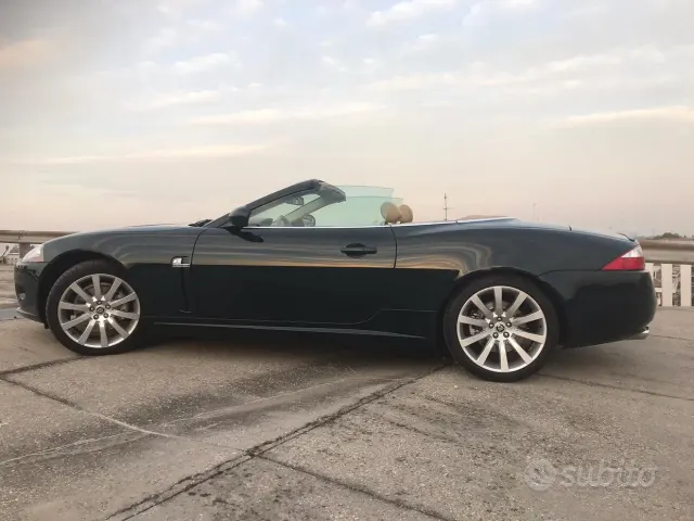 Jaguar XK/XKR (X150)
