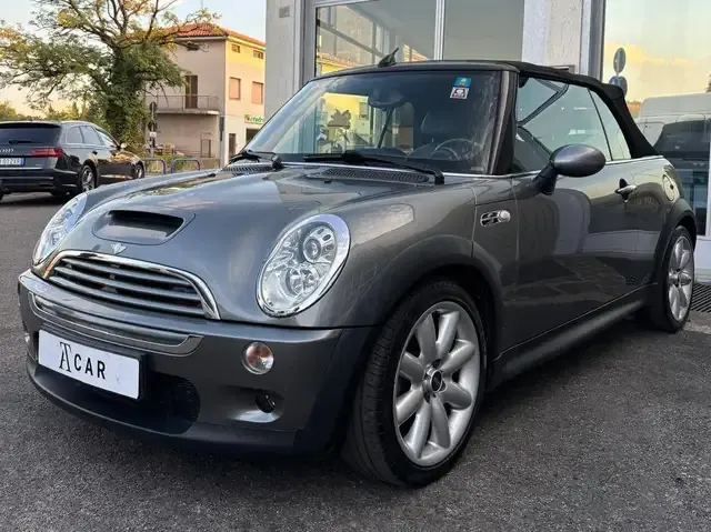 MINI Cooper S Cabrio