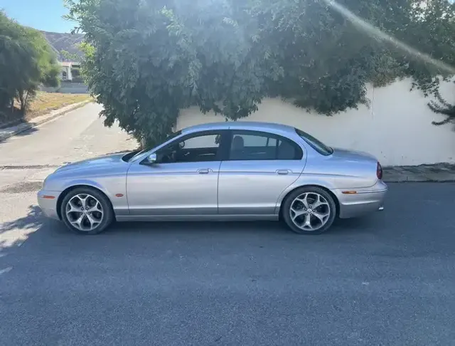 Jaguar S-Type