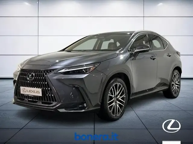 Lexus NX 200t