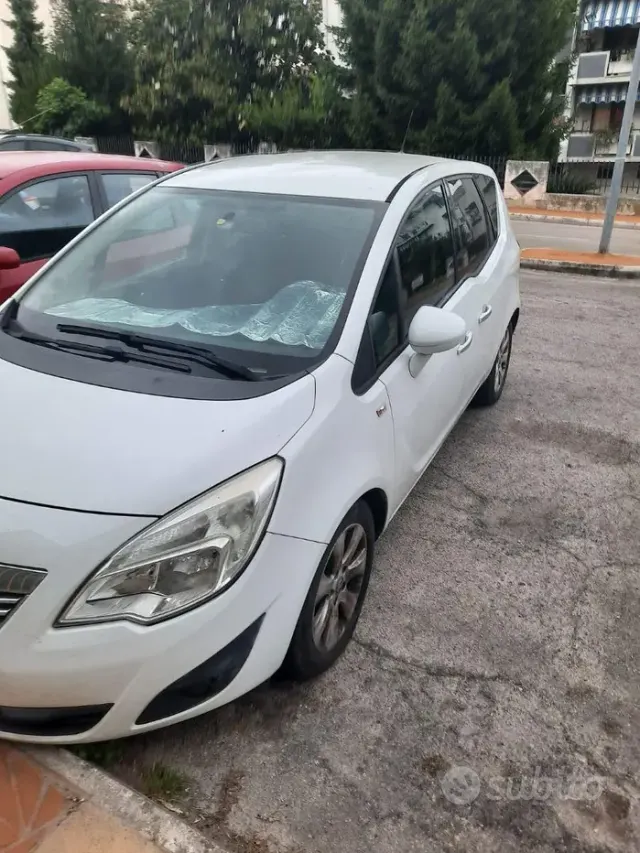 Opel Meriva 2ª serie