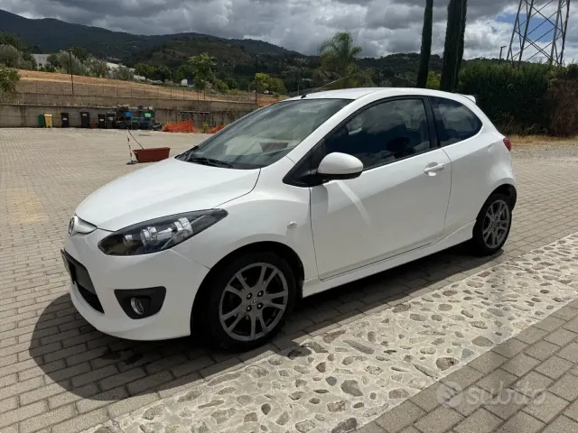 Mazda Mazda2 2ª serie
