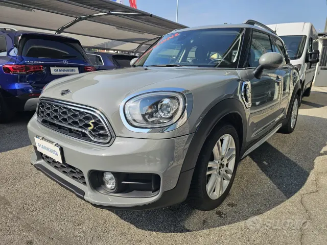 MINI Mini Countrym.(F60)