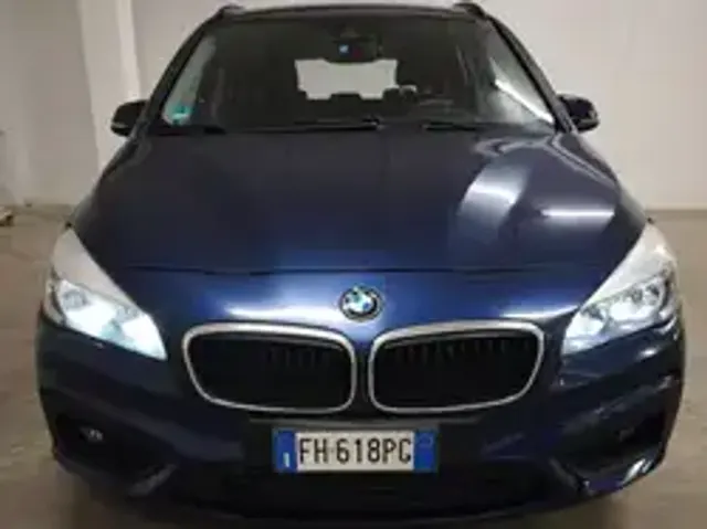 BMW 216