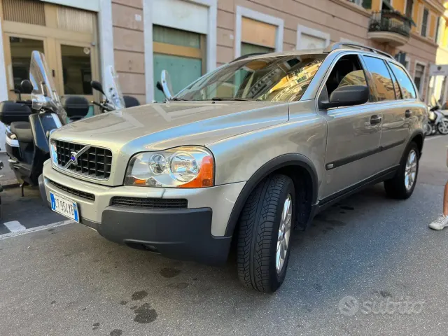 Volvo XC90 (2003-2014)