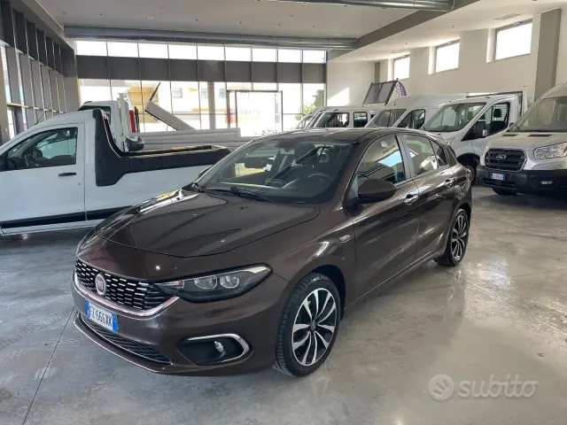 Fiat Tipo (2015-->)