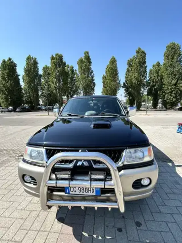 Mitsubishi Pajero Sport