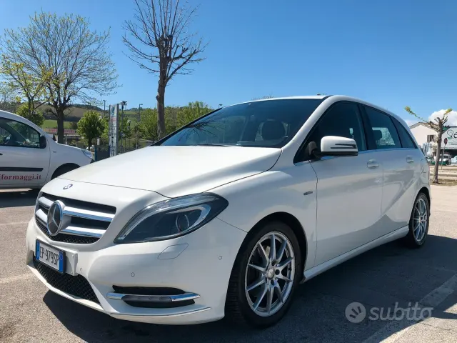 Mercedes-Benz Classe B (T246/242)