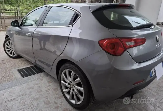 Alfa Romeo Giulietta (2010-21)