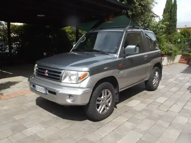 Mitsubishi Pajero Pinin