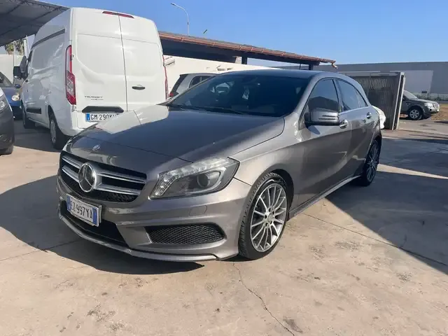 Mercedes-Benz A 180