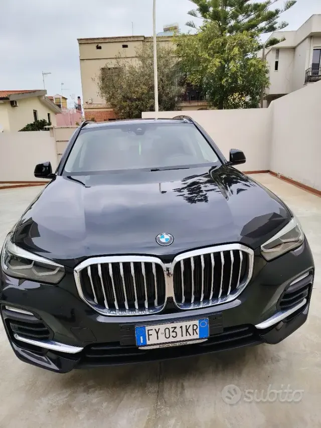 BMW X5 (G05/F95)