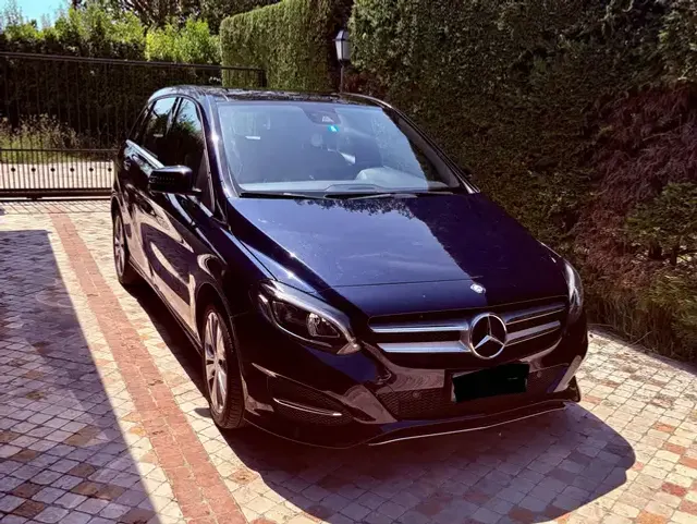 Mercedes-Benz 180