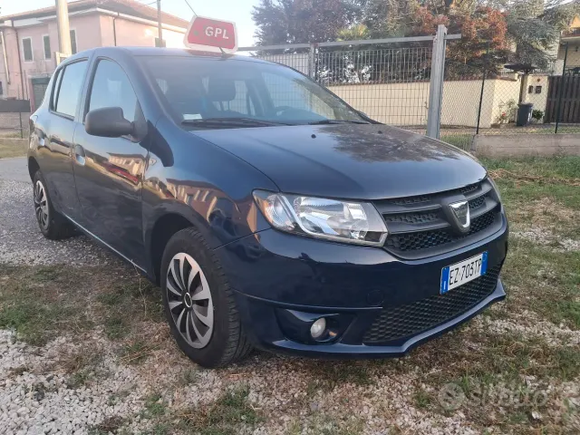 Dacia Sandero 2ª serie
