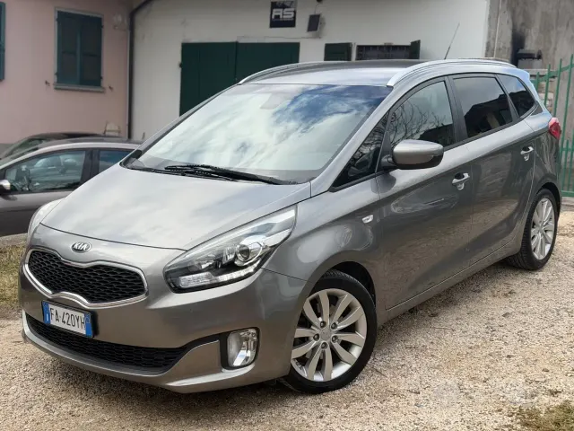 Kia Carens 3ª serie