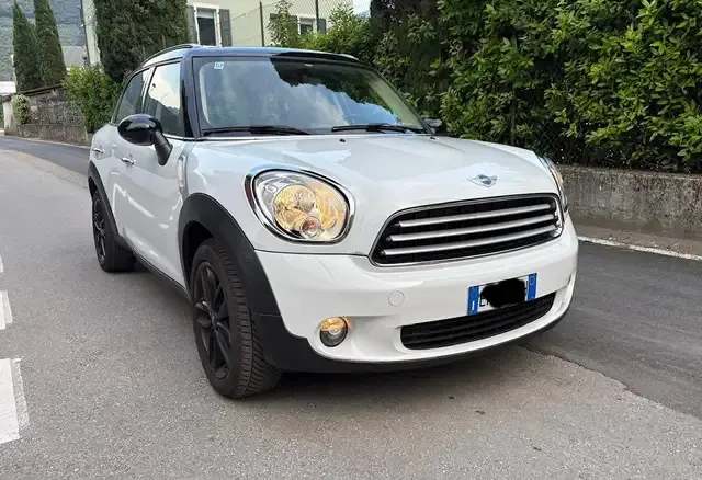 MINI Cooper D Countryman