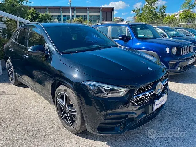 Mercedes-Benz GLA (H247)