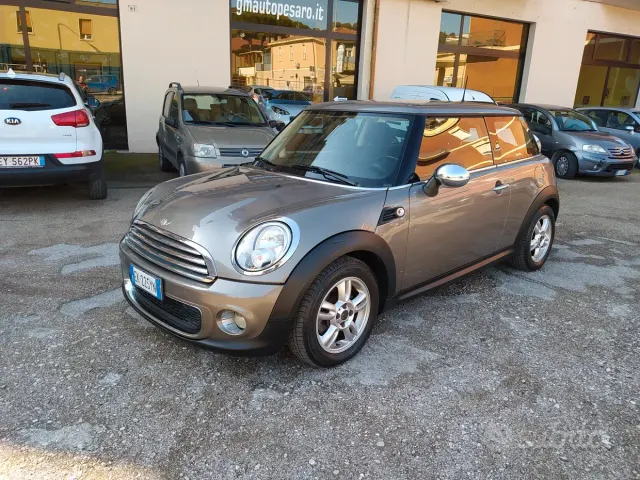 MINI Mini 3ª serie (R56)