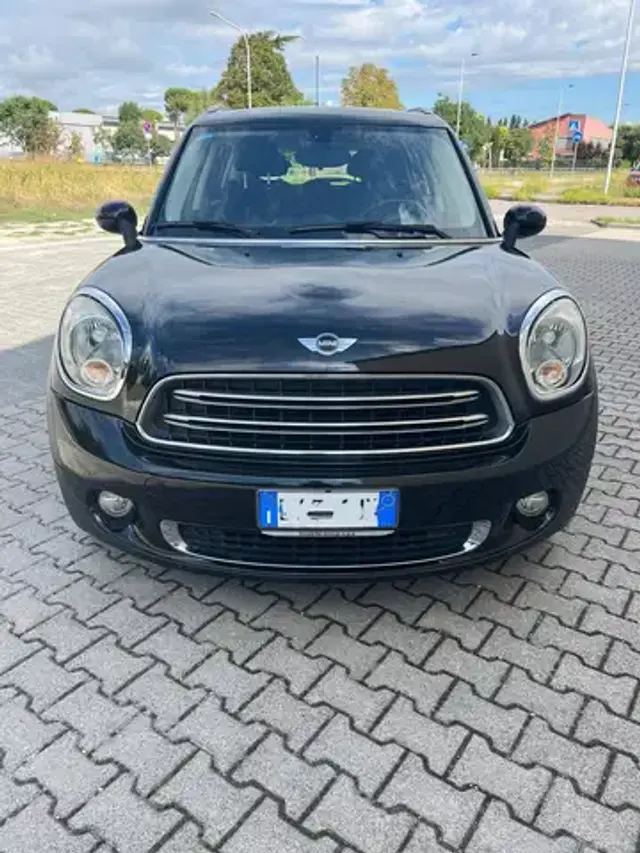MINI One D Countryman