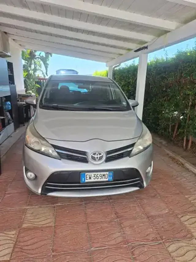 Toyota Verso