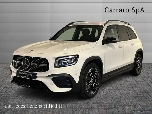 Mercedes-Benz GLB 200
