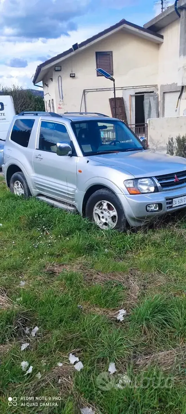 Mitsubishi Pajero (2000-2007)