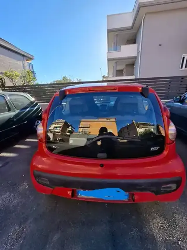 Peugeot 107