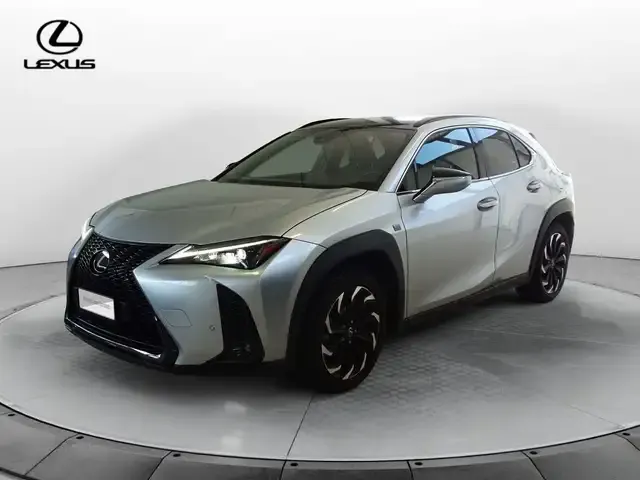 Lexus UX 250h