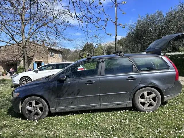 Volvo V50