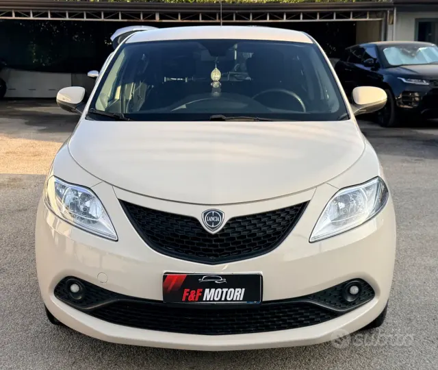 Lancia Ypsilon 3ª serie