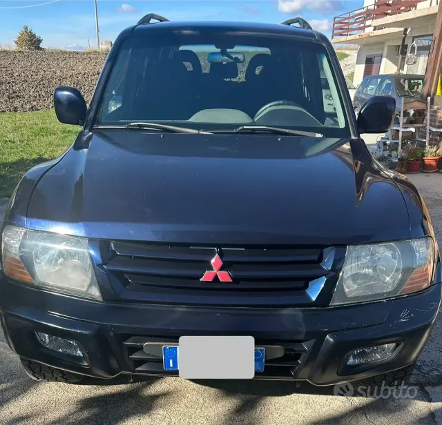 Mitsubishi Pajero (2000-2007)