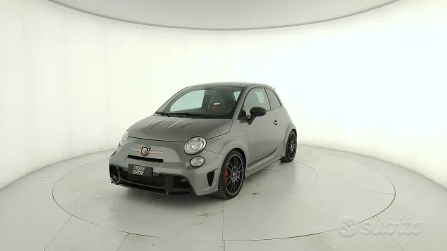 Abarth 695