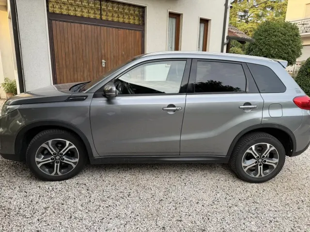 Suzuki Vitara (2015)