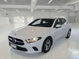 Mercedes-Benz A 180 A 180 D AUTOMATIC BUSINESS 5 PORTE BERLINA