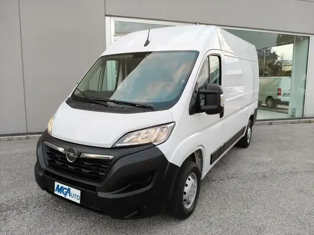 Opel Movano