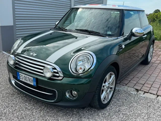 MINI Mini 3ª serie (R56)