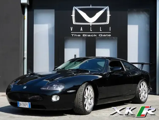 Jaguar XKR